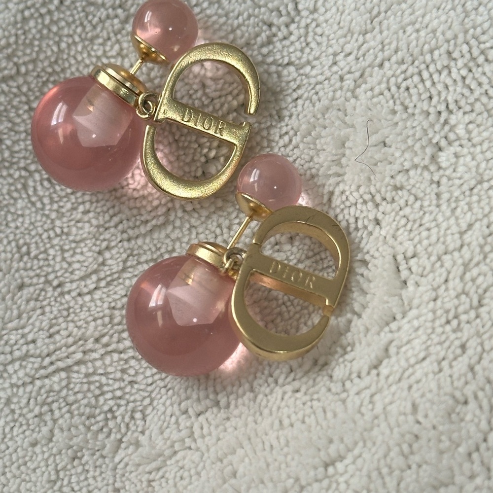 Dior Earrings w White Resin Pearls Cadmium Pink - Picture 4 of 4